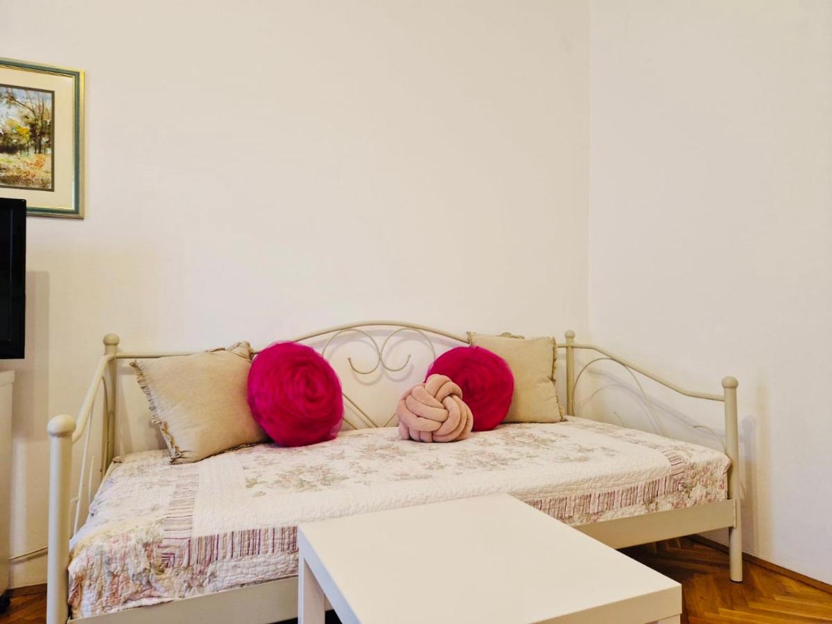 Olive Tree Apartments Rovinj Buitenkant foto