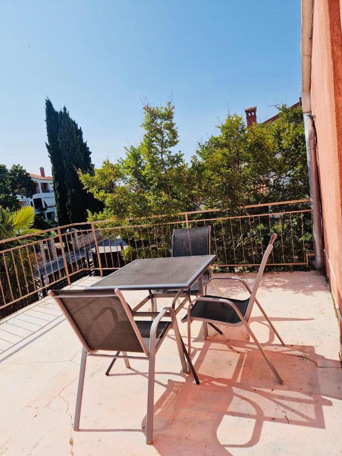 Olive Tree Apartments Rovinj Buitenkant foto